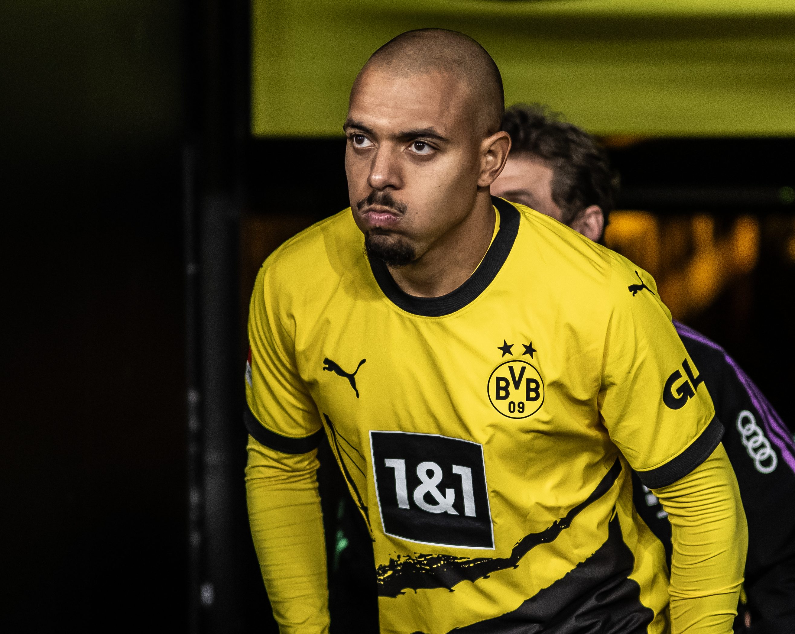 Donyell Malen: Who is Borussia Dortmund's flying Dutch forward? | Bundesliga