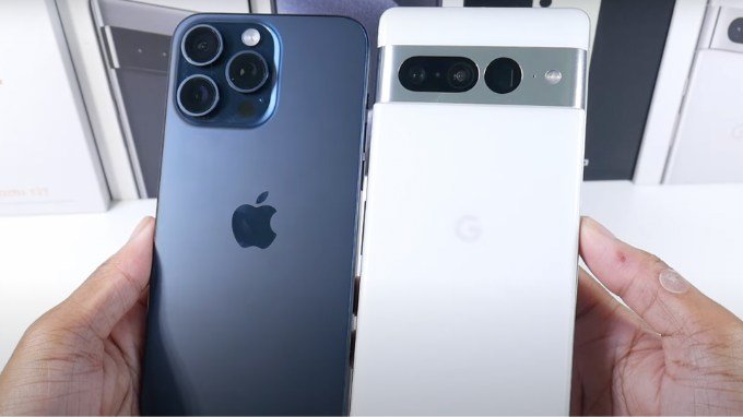 So sánh iPhone 15 Pro Max và Google Pixel 7 Pro: Điện thoại Google có đủ pin không?
