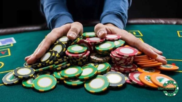 Luật all in trong Poker Texas Holdem cho tay chơi chuyên nghiệp