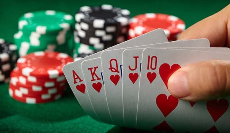 Tìm hiểu đầy đủ luật Poker 5 lá cho người mới bắt đầu