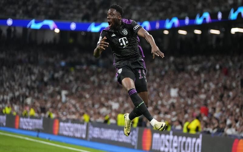 Hậu vệ trái xuất sắc nhất thế giới: Alphonso Davies #1